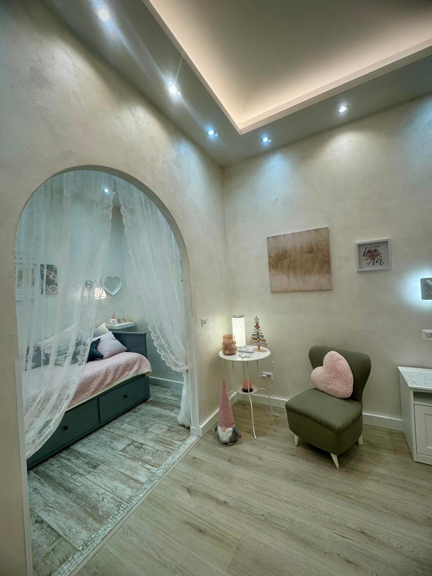 Apartment Close To The Coloseum, 2 Minutes Walk From Metro A Exterior photo